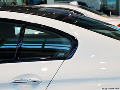 2013款 4.4T DCT Gran Coupe
