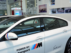 2013款 4.4T DCT Gran Coupe