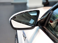 2013款 4.4T DCT Gran Coupe