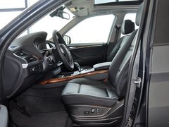 2013款 3.0T xDrive35i领先型 5座