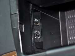 2013款 3.0T xDrive35i领先型 5座