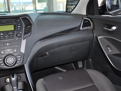 现代胜达 2013款 2.4L 自动 GL 2WD舒适型 5座