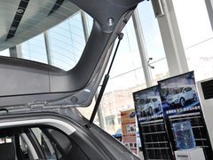 现代胜达 2013款 2.4L 自动 GL 2WD舒适型 5座