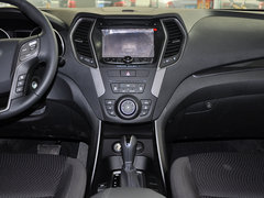 2013款 2.4L 自动 GL 4WD舒适型 5座