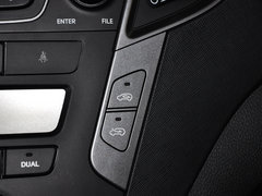 2013款 2.4L 自动 GLS 4WD智能型 5座