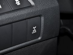 2013款 2.4L 自动 GLS 4WD智能型 5座