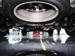 2013款 2.4L 自动 DLX 4WD尊贵型 7座