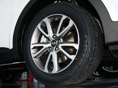 2013款 2.4L 自动 DLX 4WD尊贵型 7座