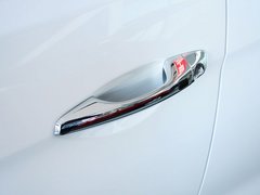 2013款 2.4L 自动 DLX 4WD尊贵型 7座