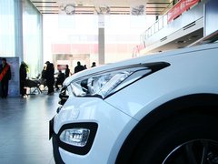 2013款 2.4L 自动 DLX 4WD尊贵型 7座