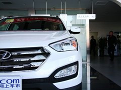 2013款 2.4L 自动 DLX 4WD尊贵型 7座