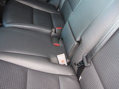 2013款 2.4L 自动 DLX 4WD尊贵型 7座