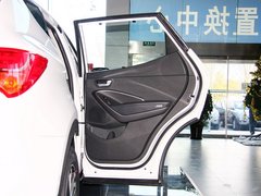 2013款 2.4L 自动 DLX 4WD尊贵型 7座