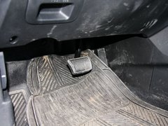 2013款 2.4L 自动 DLX 4WD尊贵型 7座