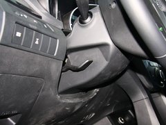 2013款 2.4L 自动 DLX 4WD尊贵型 7座