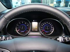 2013款 2.4L 自动 DLX 4WD尊贵型 7座