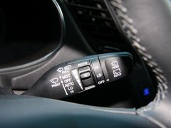 2013款 2.4L 自动 DLX 4WD尊贵型 7座