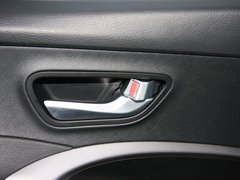2013款 2.4L 自动 DLX 4WD尊贵型 7座