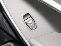 2013款 2.4L 自动 DLX 4WD尊贵型 7座