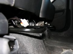 2013款 2.4L 自动 DLX 4WD尊贵型 7座
