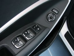 2013款 2.4L 自动 DLX 4WD尊贵型 7座