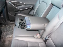 2013款 2.4L 自动 DLX 4WD尊贵型 7座