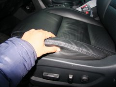 2013款 2.4L 自动 DLX 4WD尊贵型 7座