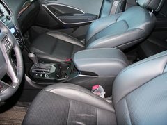现代胜达 2013款 2.4L 自动 DLX 4WD尊贵型 7座