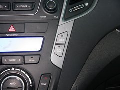 2013款 2.4L 自动 DLX 4WD尊贵型 7座