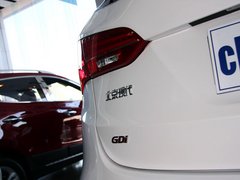 2013款 2.4L 自动 DLX 4WD尊贵型 7座