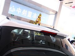 2013款 2.4L 自动 DLX 4WD尊贵型 7座