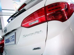 2013款 2.4L 自动 DLX 4WD尊贵型 7座