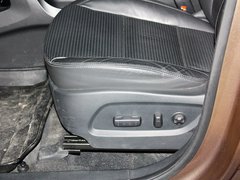 2013款 2.0T 自动 TOP 4WD顶级型 7座