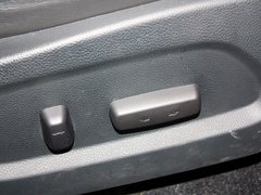 现代胜达 2013款 2.0T 自动 TOP 4WD顶级型 7座