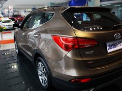 2013款 2.0T 自动 TOP 4WD顶级型 7座
