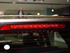 2013款 2.0T 自动 TOP 4WD顶级型 7座