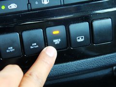 2013款 2.4L 自动 旗舰型