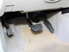 2013款 2.4L 自动 旗舰型