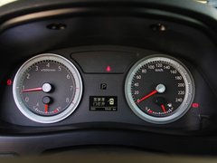 2013款 2.4L 自动 旗舰型