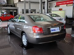 2013款 2.0L 自动 尊贵型