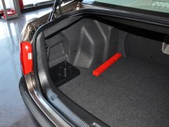 2013款 2.0L 自动 尊贵型