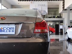 2013款 2.0L 自动 尊贵型