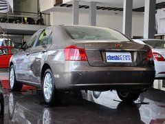 2013款 2.0L 自动 尊贵型
