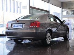 2013款 2.0L 自动 尊贵型