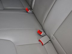 2013款 2.0L 自动 尊贵型