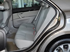 2013款 2.0L 自动 尊贵型