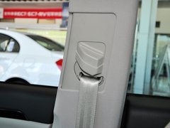 2013款 2.0L 自动 尊贵型