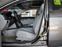 2013款 2.0L 自动 尊贵型