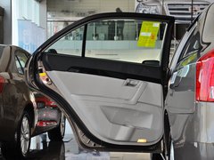 2013款 2.0L 自动 尊贵型