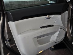 2013款 2.0L 自动 尊贵型